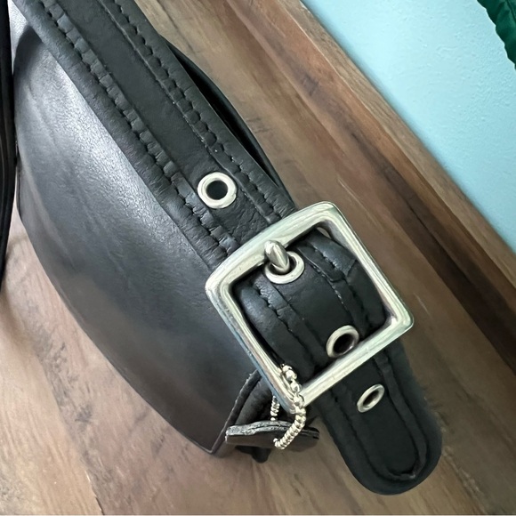 Vintage Coach Black gloved tanned leather Legacy Studio Flap bag. #9144 - Picture 16 of 16